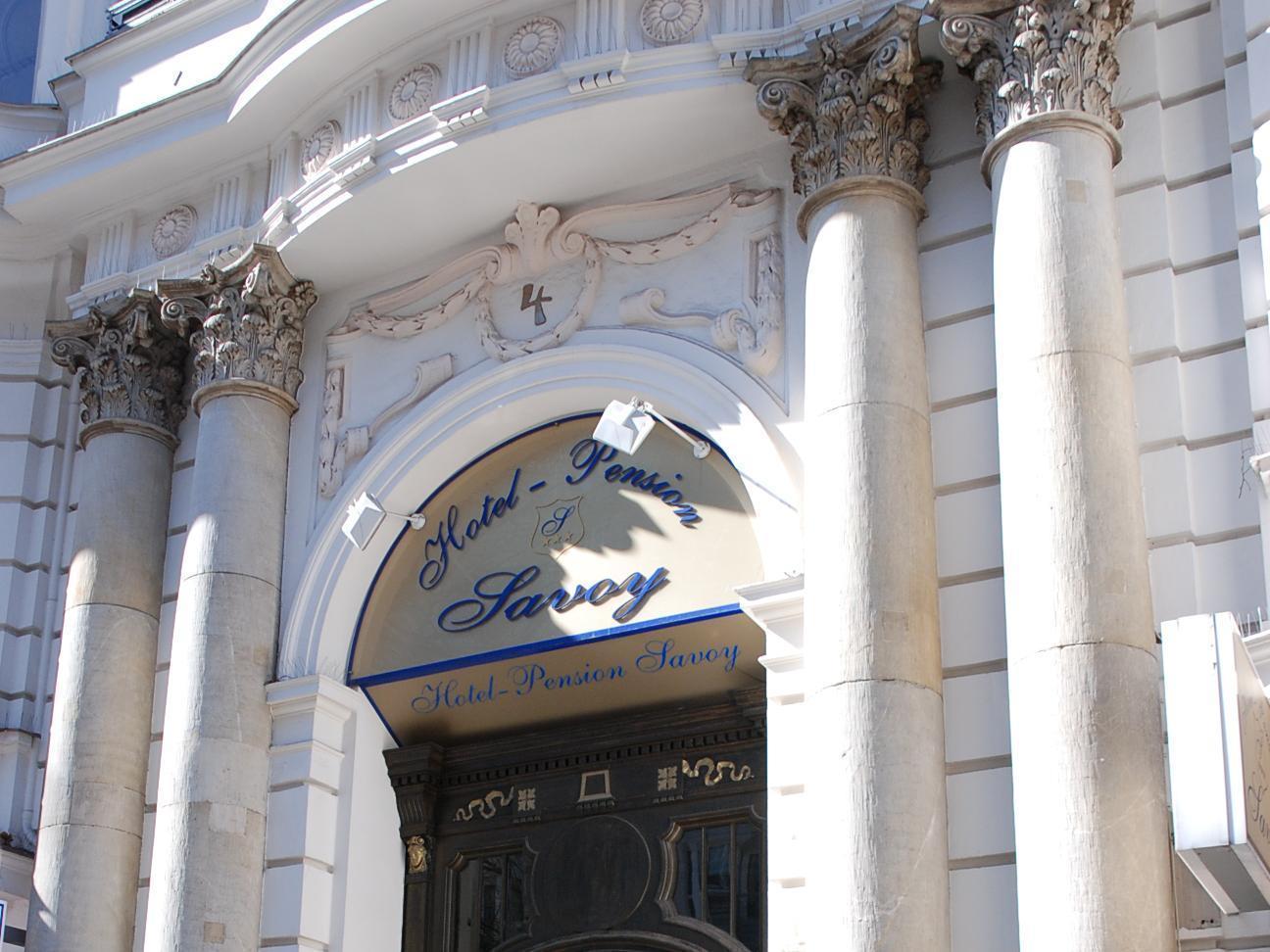 Hotel Pension Savoy Near Kurfuerstendamm Berlim Exterior foto